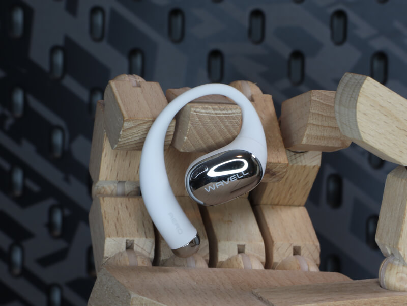 Air sport future sound music conduction bone Wavell AERO Headset 4 OPEN EAR.JPG